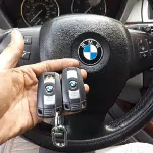 Chìa khóa remote thông minh xe BMW